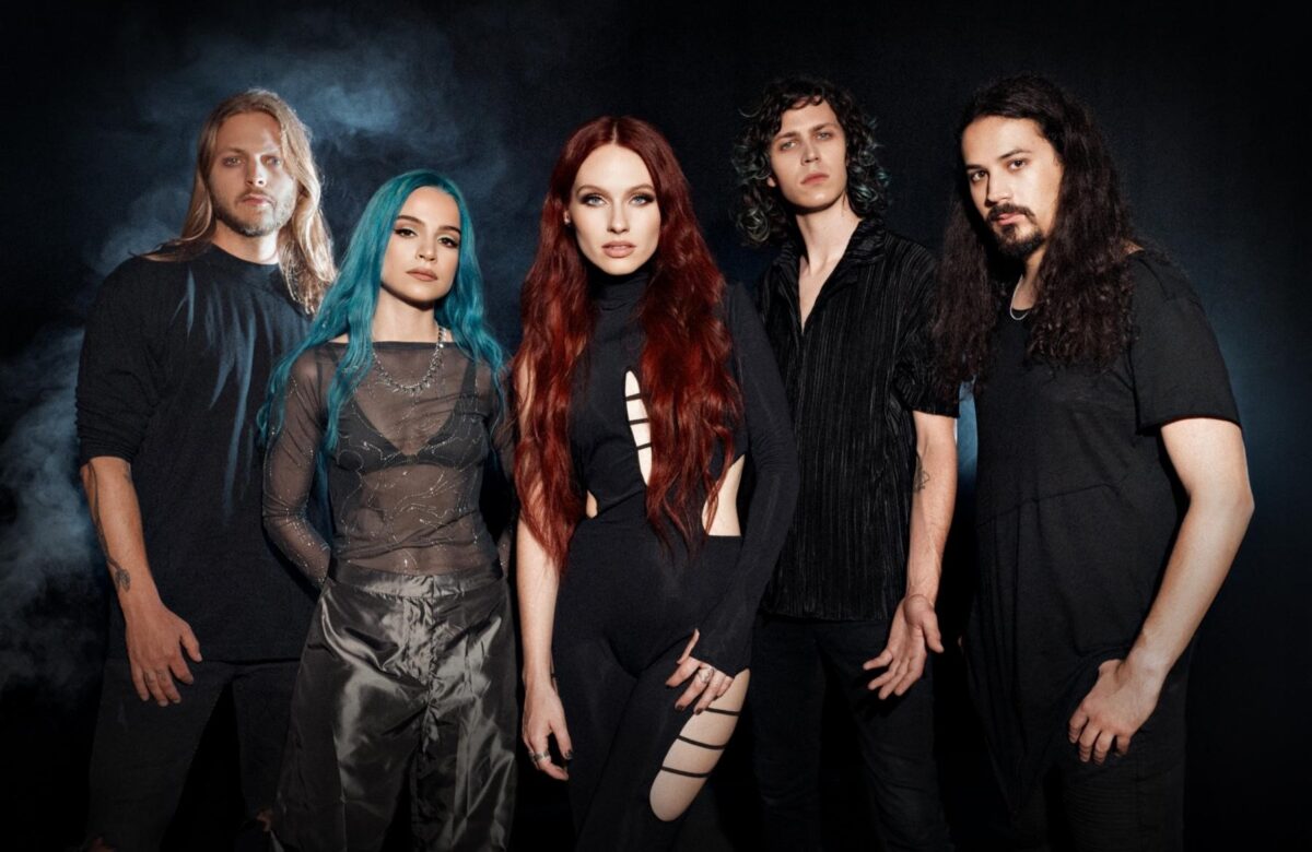ILLUMISHADE Announces New Album!