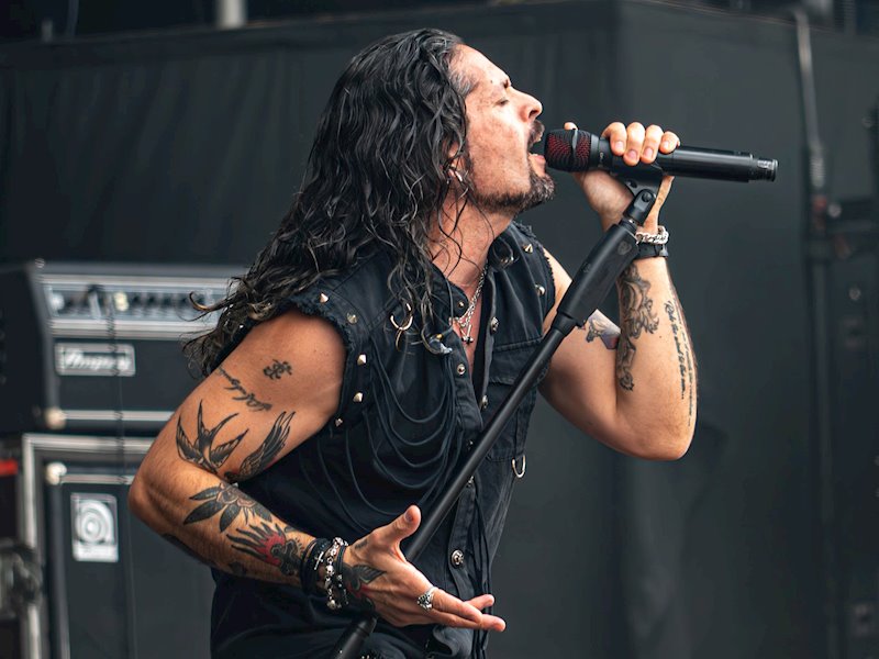 Ronnie Romero Shares Live ‘Vengeance’ Video!